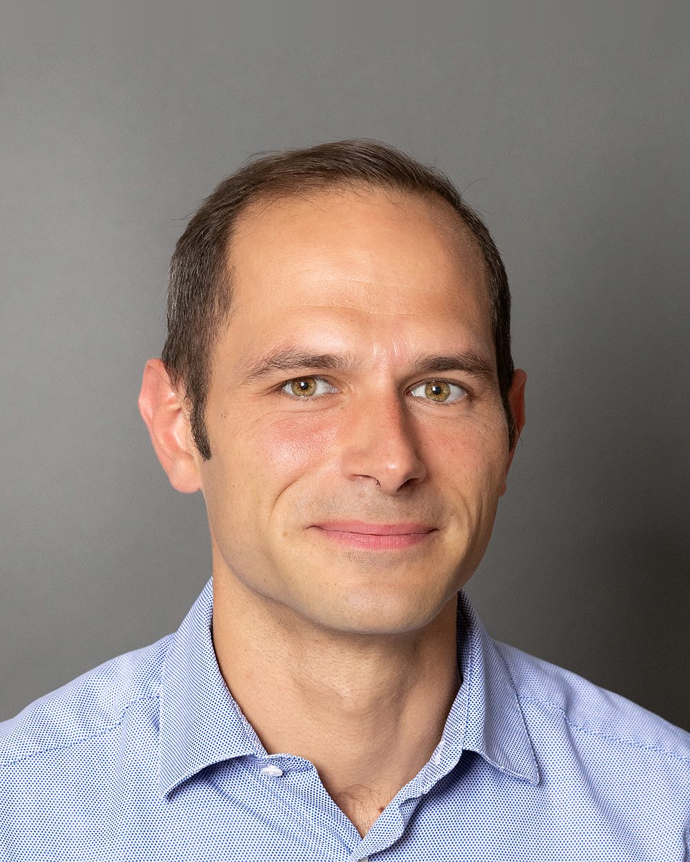 Portrait de Vincent Dutot, associé asset manager OPENN